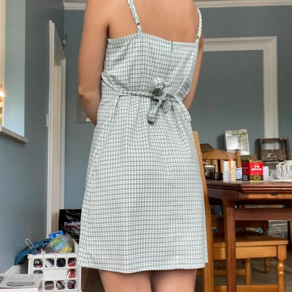 (SOLD)BRANDY 🤍 MELVILLE Checkered Colleen Dress - Picture 6 of 10